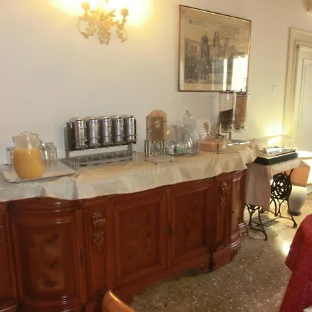 Al Palazzetto 4*