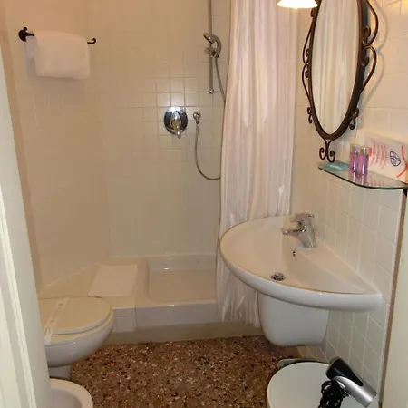 Al Palazzetto Oda ve Kahvaltı Venedik