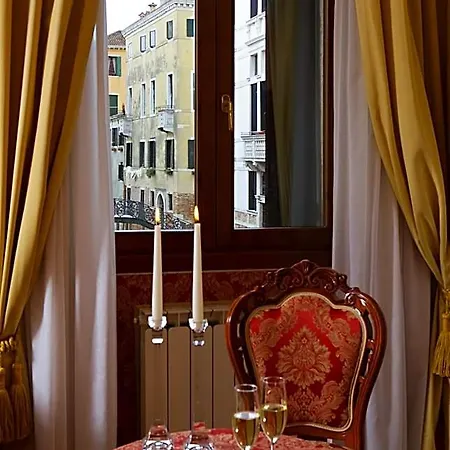 Al Palazzetto 4*